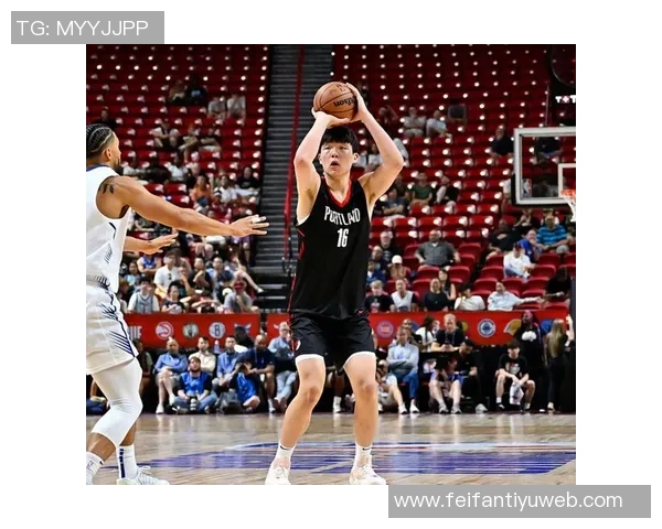 杨瀚森在G联赛大放异彩却难进NBA轮换引发关注与讨论
