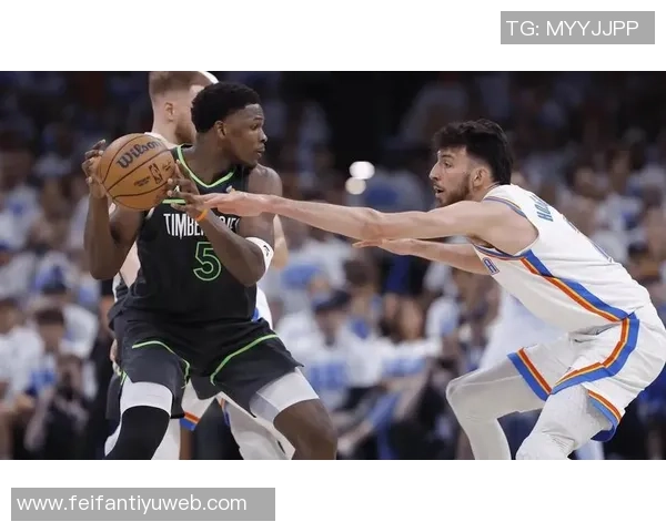 兰德尔高效发挥30分钟砍下26分9板5助助球队取得胜利